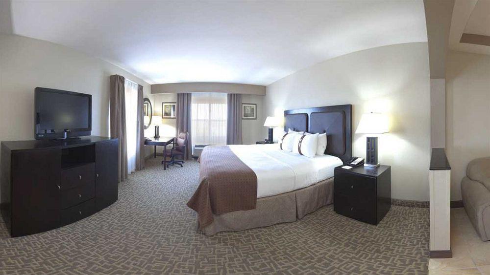 Holiday Inn Hotel & Suites Beaufort At Highway 21, An Ihg Hotel Esterno foto