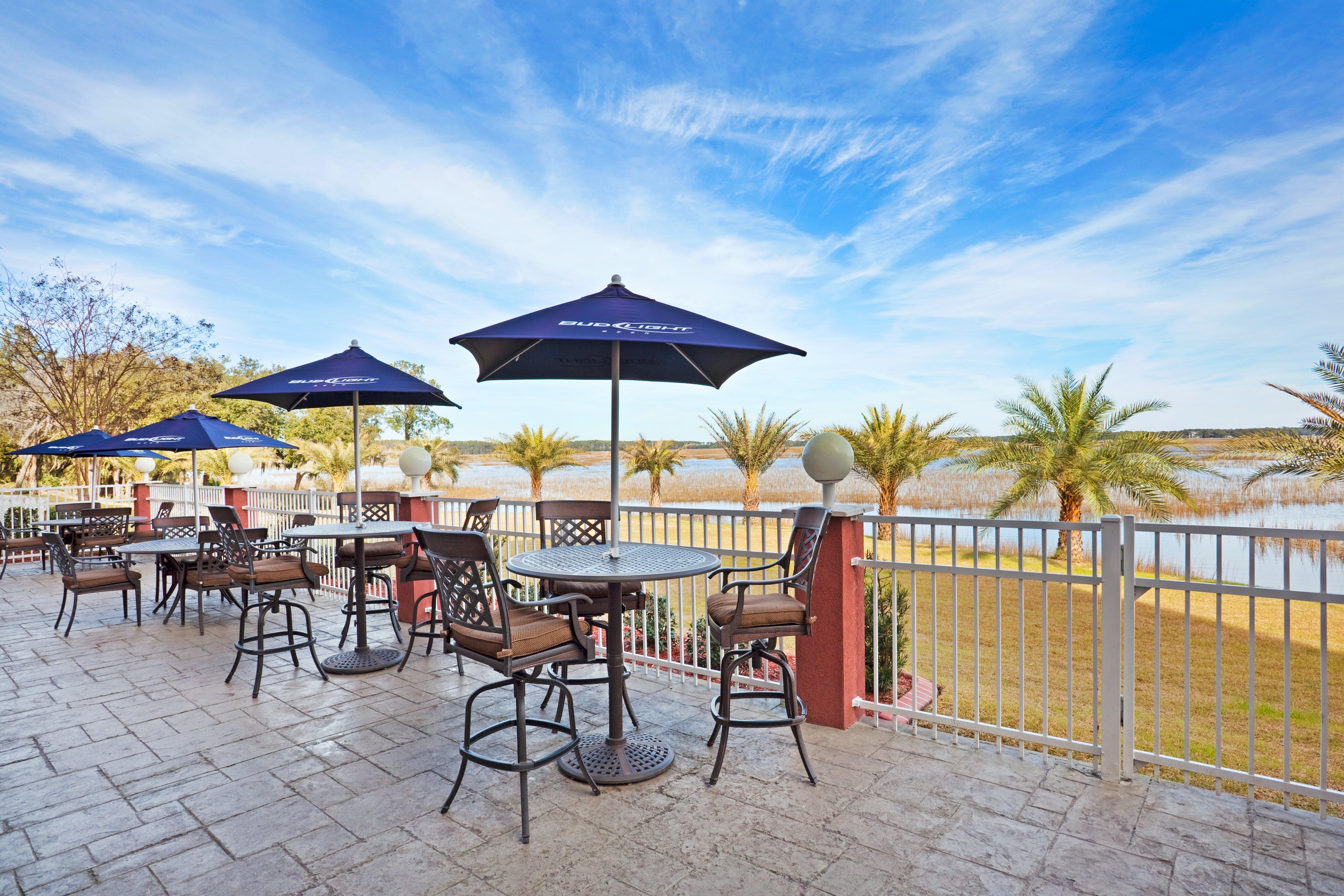 Holiday Inn Hotel & Suites Beaufort At Highway 21 By Ihg Esterno foto