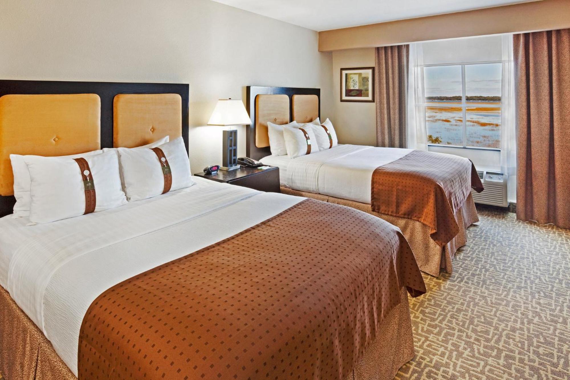 Holiday Inn Hotel & Suites Beaufort At Highway 21 By Ihg Esterno foto